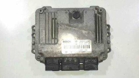 Centralita Motor ECU Renault Master 2.5 DIESEL CAT 99CV 73KW CAJA CERRADA