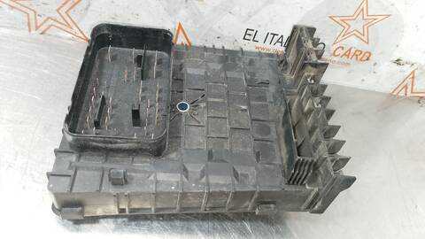 Foto 2ª: Caja Reles Fusibles Seat Leon ERENCE 140CV 103KW [BKD] (2007)