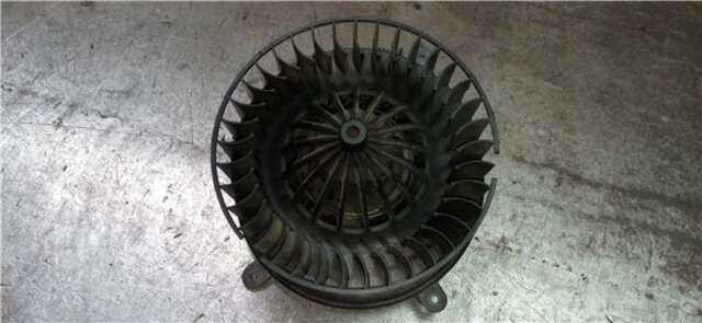Foto 1ª: Ventilador de Calefacción Mercedes Clase E 180 E 300 D (210.020) [OM 606.912]