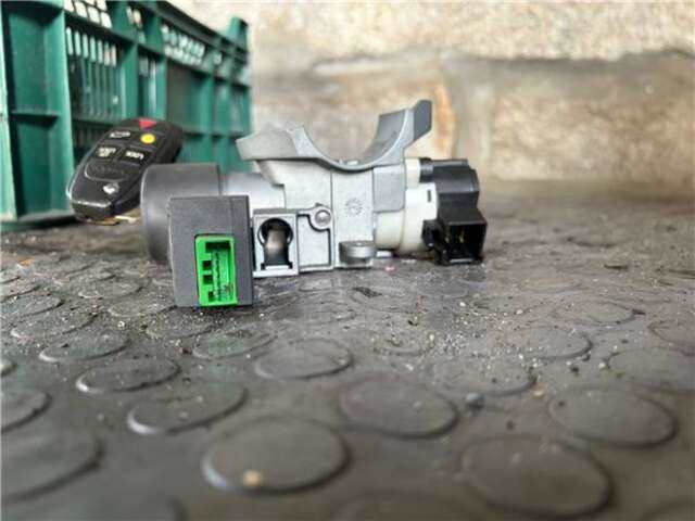 Foto 3ª: Motor de Arranque Volvo XC 90 2.4 D5 (7 ASIENTOS) [2.4 LTR. - 120 KW DIESEL CAT] [D 5244 T]