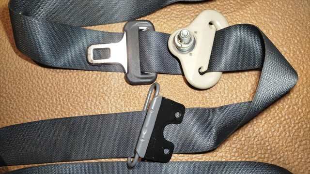 Foto 4ª: Pretensor Airbag Derecho Nissan Patrol 3.0 DI GR Y61 [ZD30] (2008)