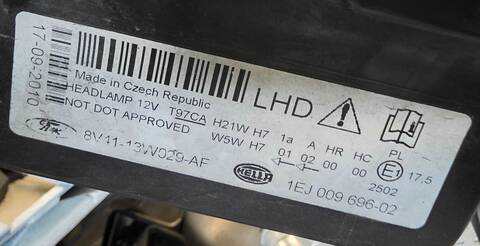 Foto 2ª: Faro Derecho Ford Kuga UFDA (2010)