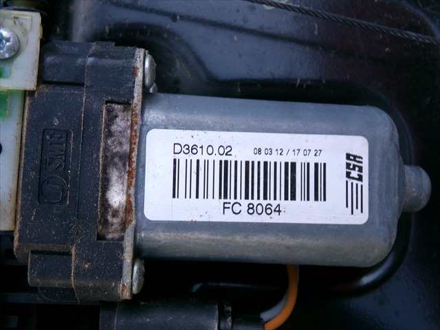 Foto 2ª: Elevalunas Eléctrico Delantero Derecho Land Rover Freelander 2.2 D 2007-2014 [224DT] (2012)