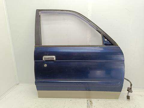 Foto 1ª: Puerta Delantera Derecha Mitsubishi Montero 2.5 TD GLS 99CV 73KW [4D56] (2000)