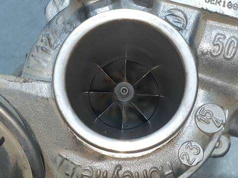 Foto 3ª: Turbocompresor Peugeot 208 1.2 12V E-THP 110CV 81KW [HN01] (2012)