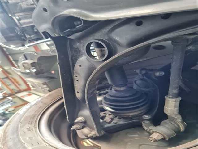 Brazo Suspension Delantero Derecho Volkswagen Caddy BASE 74CV 55KW