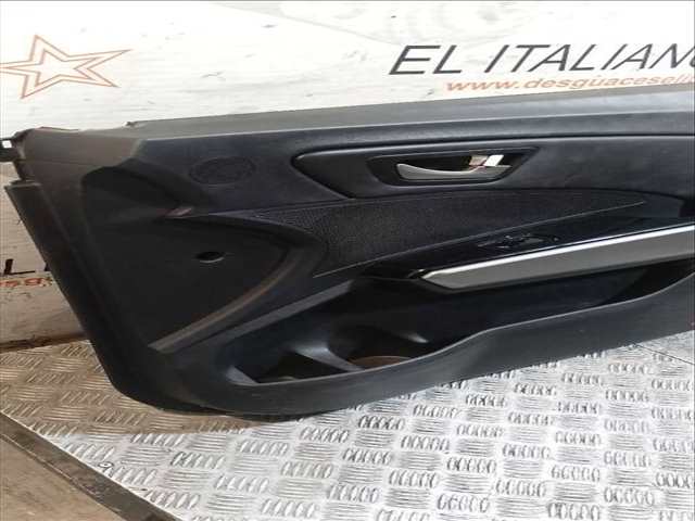 Foto 3ª: Tapizados Cartoneras Ssangyong Tivoli CRYSTAL 4X2 116CV 85KW [673910] (2015)