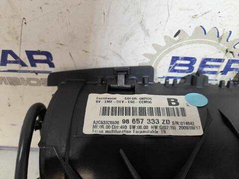 Foto 3ª: Pantalla Multifuncion Peugeot 5008 2.0 BLUE-HDI FAP 150CV [RHE (DW10CTED4)] (2009)