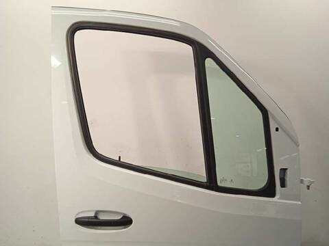 Foto 4ª: Puerta Delantera Derecha Mercedes Sprinter 419 CDI RWD 907.643 907.645 907.647) 190CV 140KW FURGONETA [654920] (2024)