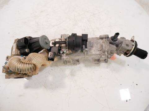 Foto 2ª: Intercooler Land Rover Discovery 150 - 163 CV [204DTD AJ20D4] (2020)