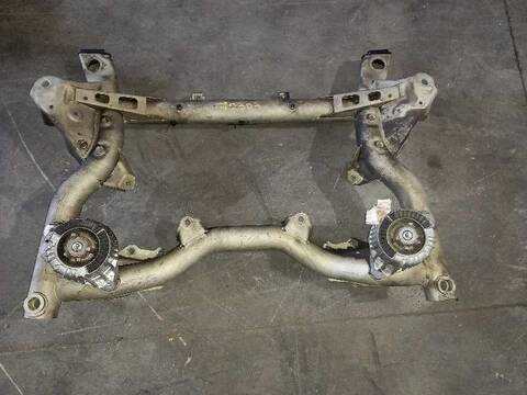 Foto 3ª: Puente Delantero Mercedes Clase E 180 E 350 BLUETEC 212.226) 252CV 185KW FAMILIAR [642852] (2013)