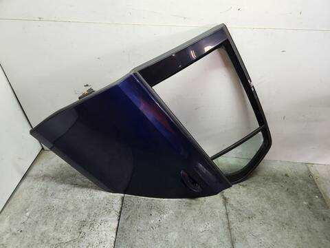 Puerta Trasera Izquierda Volkswagen Golf RABBIT BLUEMOTION 105CV 77KW