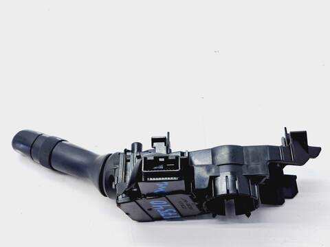 Foto 4ª: Mando Multifuncion Toyota Auris 1.6 16V CAT 124CV 91KW [1ZR] (2008)