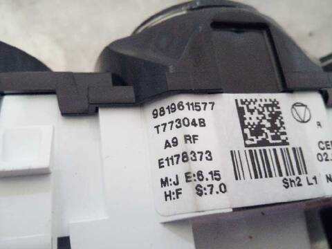 Foto 3ª: Mando Calefacción A. A. Peugeot 208 156CV 115KW