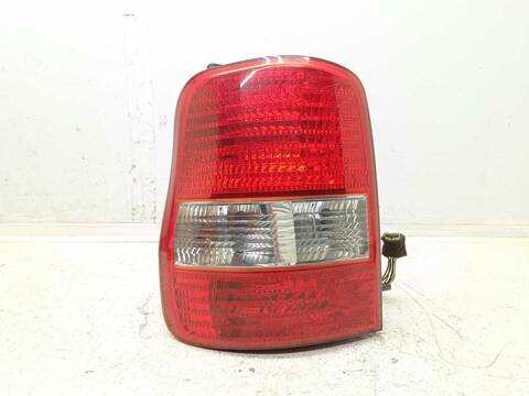 Foto 1ª: Piloto Trasero Izquierdo Kia Carnival 2.9 CDRI EX 144CV 106KW [J3] (2002)