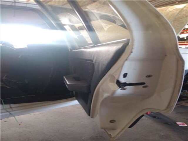 Foto 3ª: Puerta Trasera Derecha Peugeot 309 1.9 GTI [D2H]