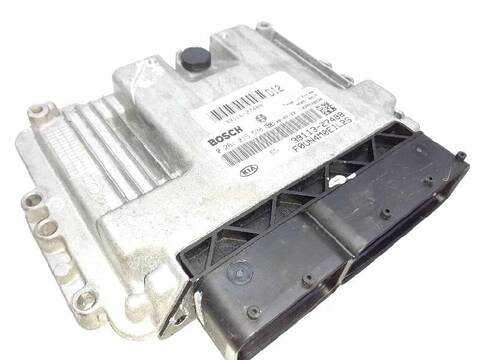 Centralita Motor ECU Kia Carens CONCEPT 113CV 83KW