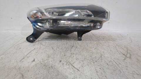 Foto 2ª: Faro Derecho Dacia Sandero 1.5 DCI 90CV 66KW [K9K 612,K9K 626] (2013)