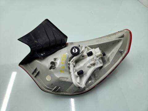 Foto 2ª: Piloto Trasero Izquierdo Opel Astra COSMO 110CV 81KW [A17DTR] (2011)