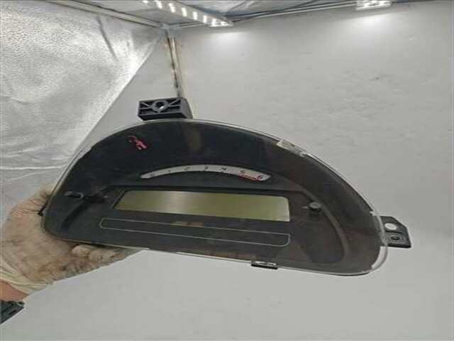 Foto 2ª: Cuadro de Instrumentos Citroen C2 1.4 SX [1.4 LTR. - 50 KW HDI]