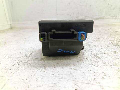 Foto 2ª: Motor de Arranque Mercedes Clase C 160 200 COMPRESSOR 203.042) BERLINA 163CV 120KW [M271940] (2002)