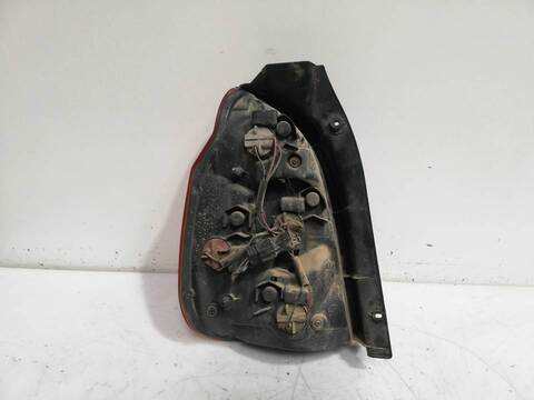 Foto 2ª: Piloto Trasero Derecho Hyundai Terracan J3 (2003)