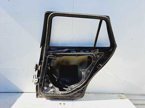 Foto 2ª: Puerta Trasera Derecha Volkswagen Golf ADVANCE 105CV 77KW [BXE] (2007)