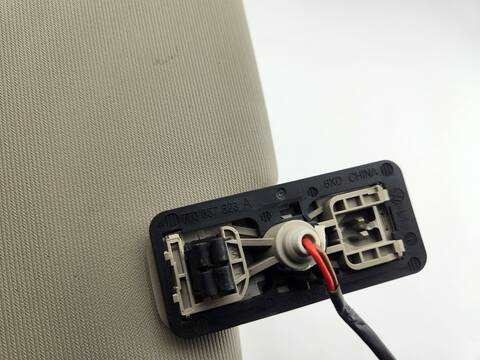 Foto 4ª: Parasol Izquierdo Volkswagen Transporter T7 MULTIVAN ST) LIFE EHYBRID [DGEA] (2022)