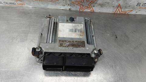 Centralita Motor ECU Audi A4 S LINE 143CV 105KW