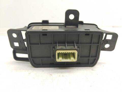 Foto 3ª: Centralita Motor ECU Hyundai Tucson 1.6 CRDI CAT 136CV 100KW [G4FP] (2021)
