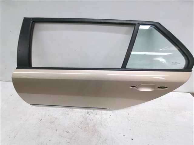 Foto 1ª: Puerta Trasera Izquierda Kia Carens 2.0 CRDI 140 140CV 103KW [D4EA] (2007)