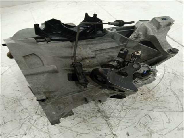 Foto 2ª: Caja Cambios Volvo S40 2.0 DIESEL CAT BERLINA 136CV 100KW [D4204T] (2004)