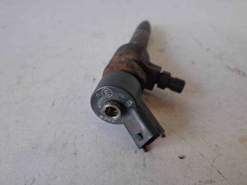 Foto 2ª: Inyectores Fiat Multipla 1.9 JTD 105CV 77KW NUEVO MULTIPLA 186) 186A8000 (2005)