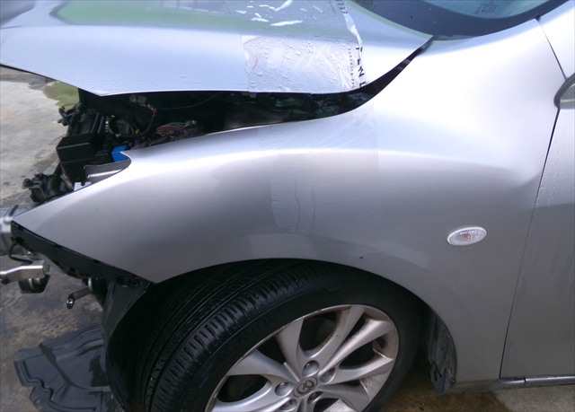 Aleta Delantera Izquierda Mazda 3 1.6 D 2009-2013