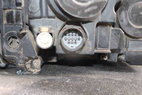 Foto 2ª: Faro Izquierdo Land Rover Discovery TDV6 S 211CV 155KW (2011)