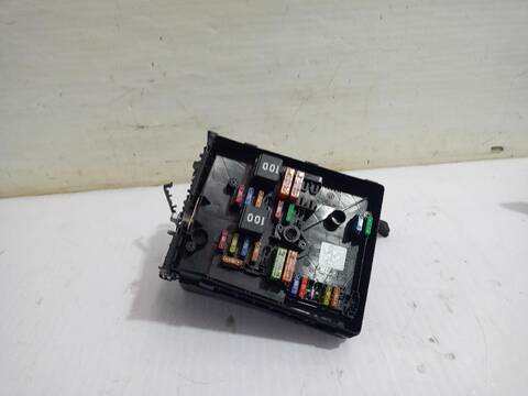 Caja Reles Fusibles Skoda Yeti ACTIVE 105CV