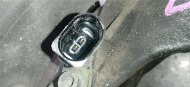 Foto 3ª: Mangueta Delantera Izquierda Seat Leon 1.6 ERENCE [1.6 LTR. - 75 KW] [BSE]