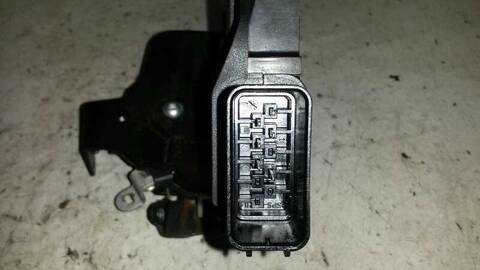 Foto 3ª: Cerradura Puerta Delantera Derecha Ford Focus 1.8 85 KW 115CV [KKDA] (2007)