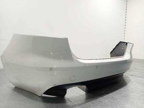 Foto 3ª: Paragolpes Trasero Jaguar XE PORTFOLIO 180CV 132KW [204DTD] (2017)