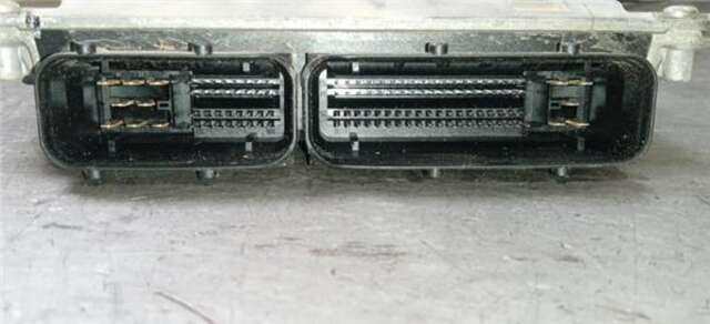 Foto 3ª: Centralita Motor ECU Seat Leon 1.6 ERENCE [1.6 LTR. - 75 KW] [BSE]