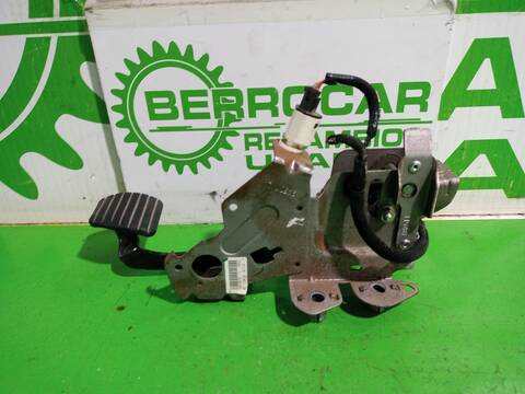 Foto 2ª: Pedal Freno Renault Scenic XMOD BOSE 132CV 97KW [H5F 404, H5F 408] (2016)