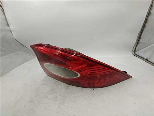 Foto 2ª: Piloto Trasero Derecho Ford Focus 1.8 TITANIUM [1.8 LTR. - 85 KW TDCI TURBODIESEL CAT]