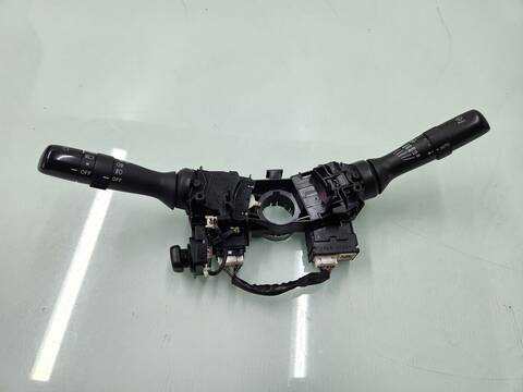 Mando Multifuncion Lexus IS 220D 177CV 130KW