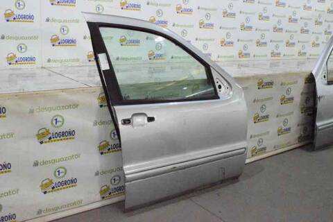 Foto 3ª: Puerta Delantera Derecha Mercedes Clase ML 430 4.3 G V8 24V 272CV