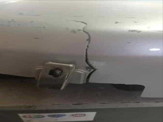 Foto 3ª: Maletero Toyota Rav4 1.8 LUNA 125CV 92KW [1ZZFE] (2000)