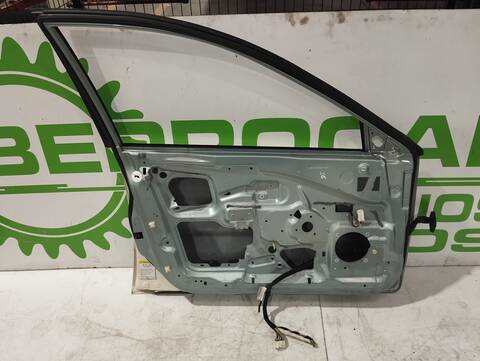 Foto 2ª: Puerta Delantera Izquierda Volvo S40 1.6 CAT BERLINA 109CV 80KW [B4164S2] (2003)