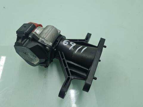 Foto 1ª: Caja Mariposa Ford Kuga TITANIUM 4X2 140CV 103KW [UFDA] (2012)