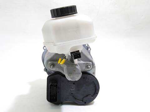 Foto 3ª: Servofreno Toyota Corolla 1.8 HYBRID ZWE211) 98CV 72KW [2ZRFXE] (2023)