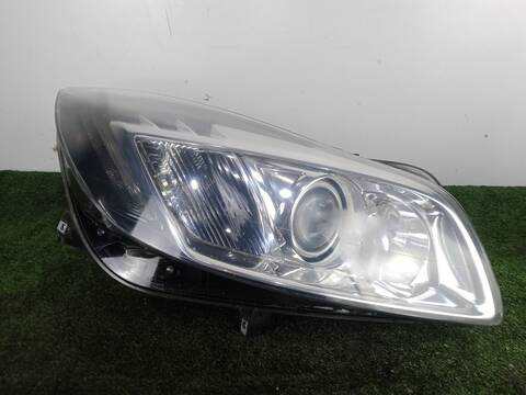 Faro Derecho Opel Insignia 2.0 CDTI 68) 131CV 96KW