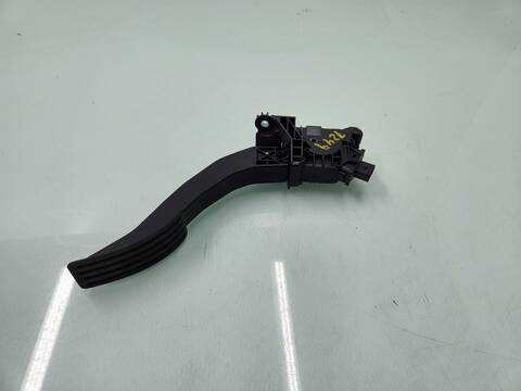 Foto 2ª: Pedal Acelerador Volvo XC 40 MOMENTUM PRO 2WD 163CV 120KW [B3154T2] (2020)